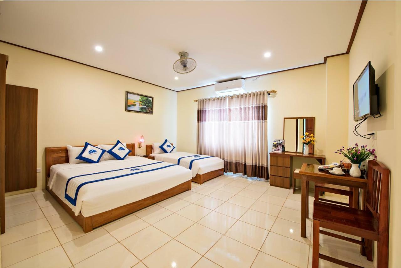 Annecy Hotel Vang Vieng Exterior photo