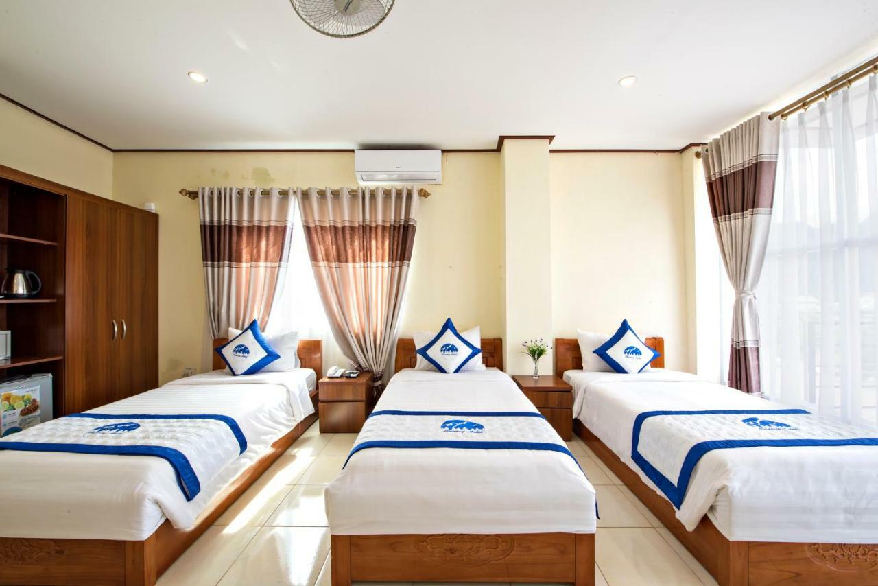 Annecy Hotel Vang Vieng Exterior photo